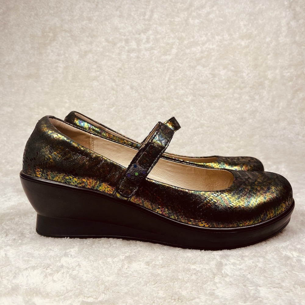 Alegria Paloma Flared Wedge Mary Jane Sz‎ 10.5 Metallic Snake Print Comfort Shoe